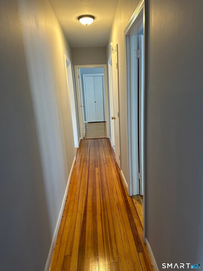 Building Photo - 50 Ardmore Rd
