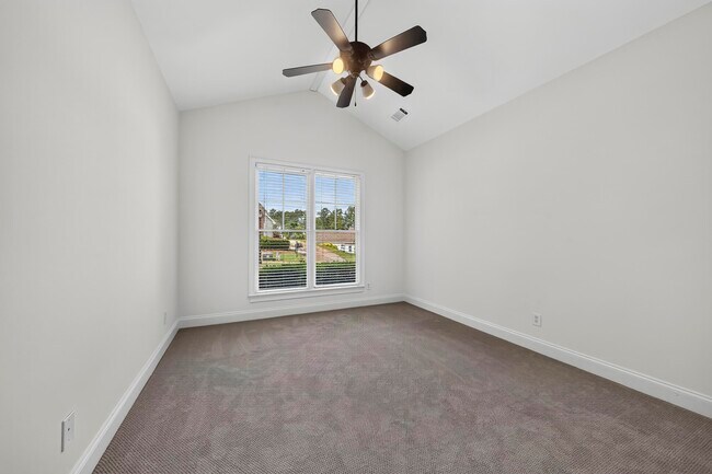 Building Photo - 1081 Carriage Ridge Dr