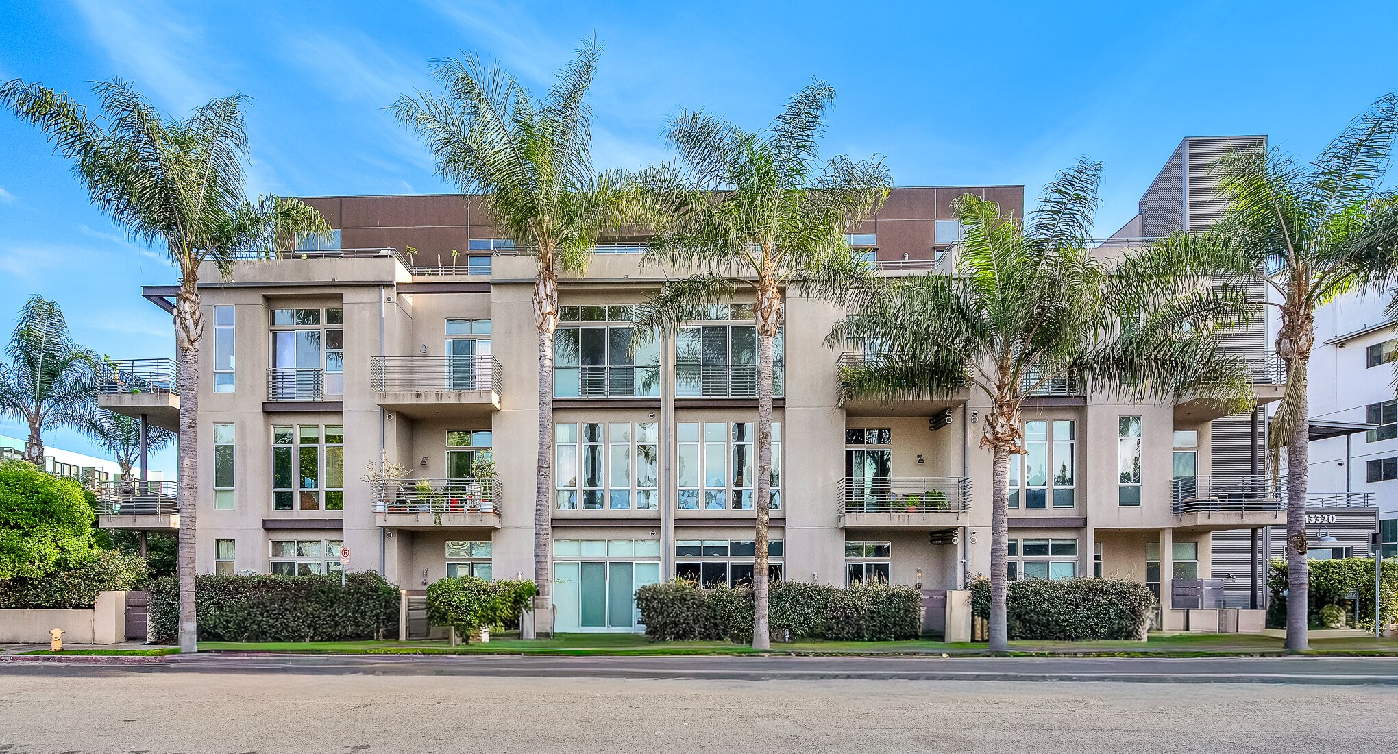 Building Photo - 13320 Beach Ave