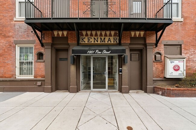 Building Photo - The Kenmar