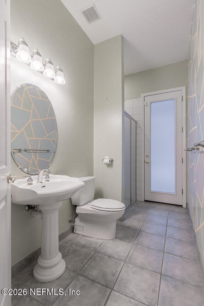 Building Photo - 5466 River Trail Rd N