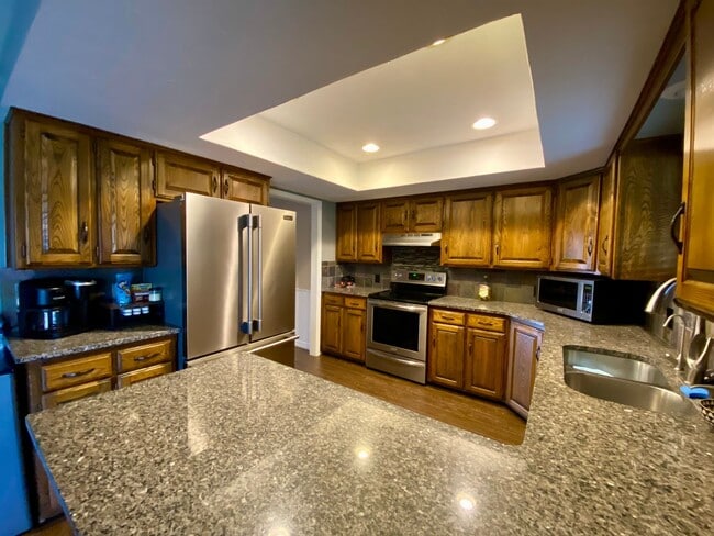 Building Photo - Welcome Home!