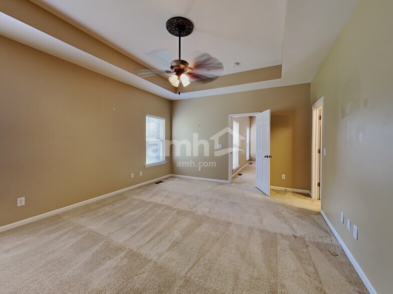 Building Photo - 4733 Jobe Trl