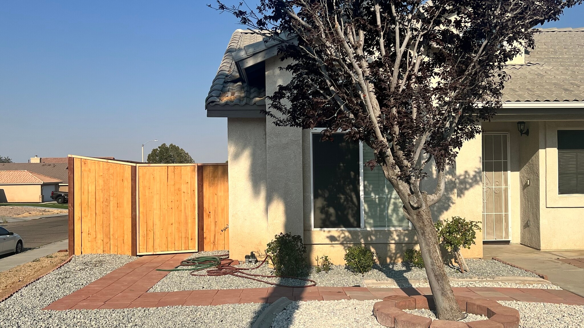 Building Photo - 9083 Powell Ave