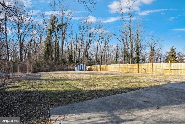 Building Photo - 7709 Ravine Dr