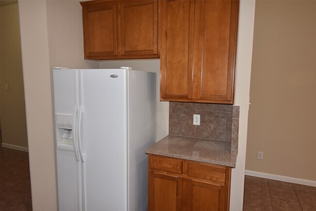 Building Photo - 25823 Sundrop Meadows Ln