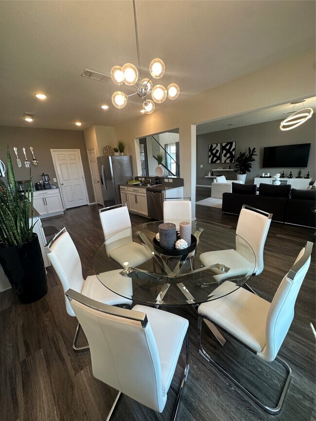 Building Photo - 5730 Pampus Prairie Rd