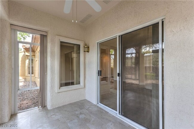 Building Photo - 10634 Sky Meadows Ave