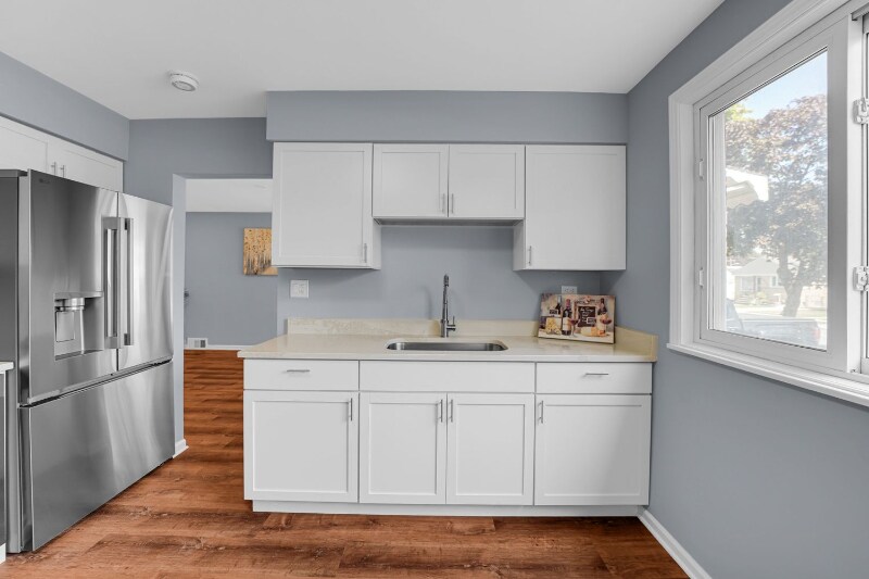 Building Photo - 3522 George St