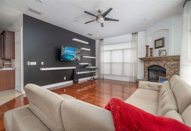 Building Photo - 1624 Kennesaw Dr