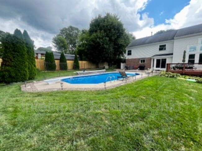 Building Photo - 2449 Anderson Manor Ct