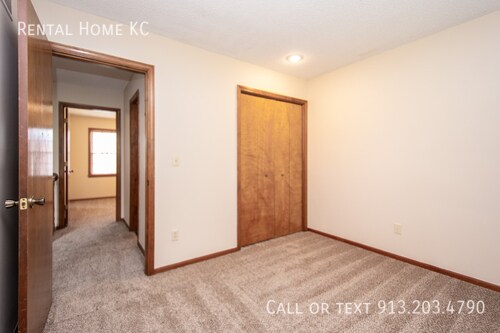 Building Photo - 11602 Monrovia-
