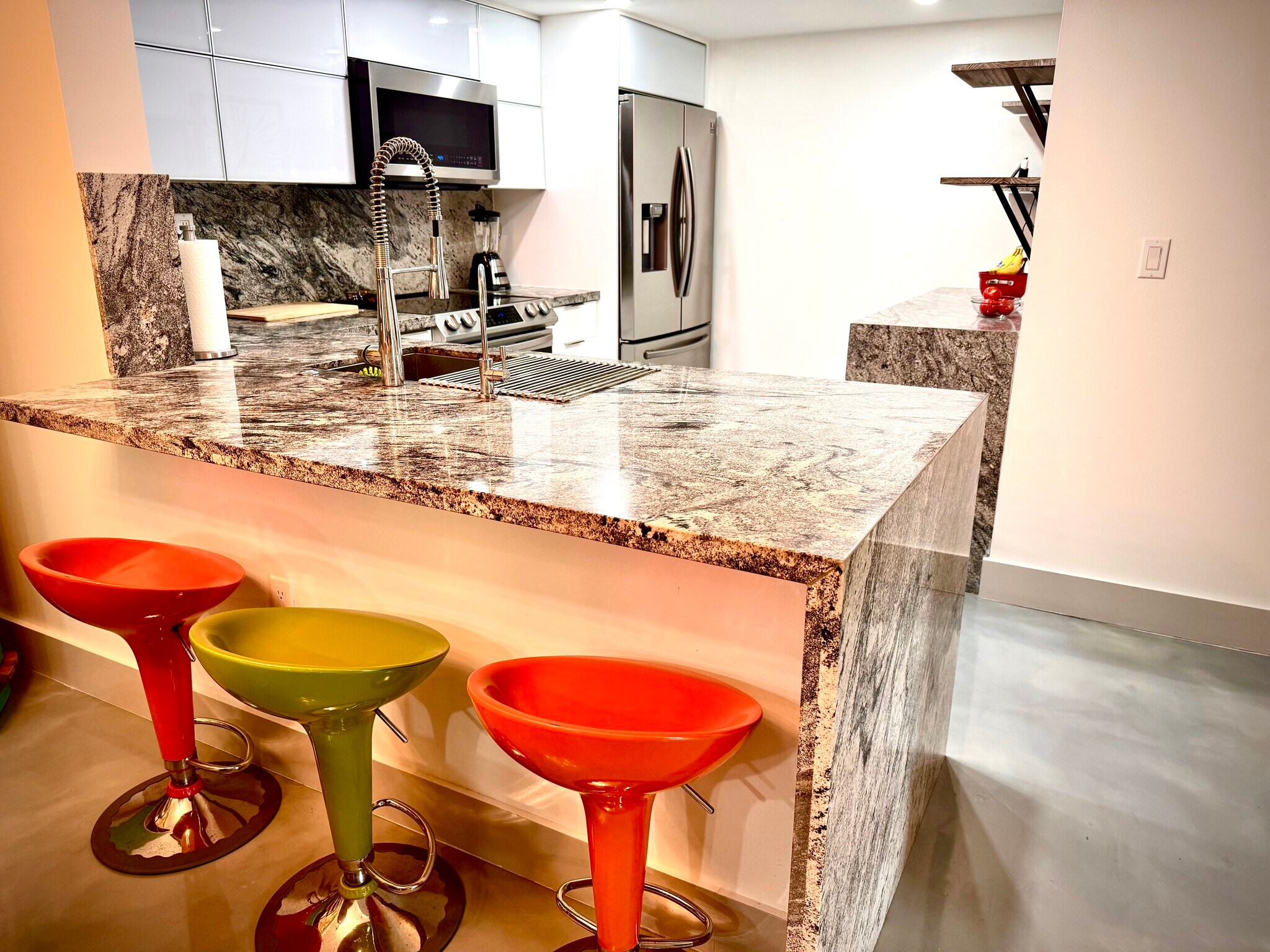 Building Photo - 520 SE 5th Ave