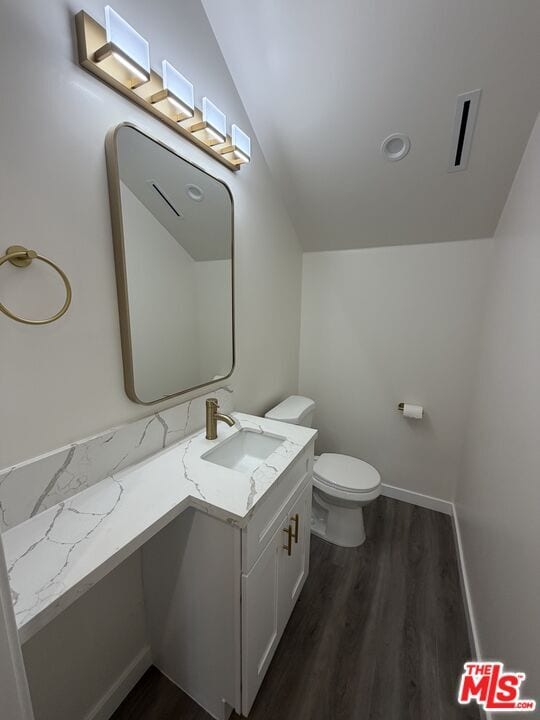 Building Photo - 6245 McLaren Ave