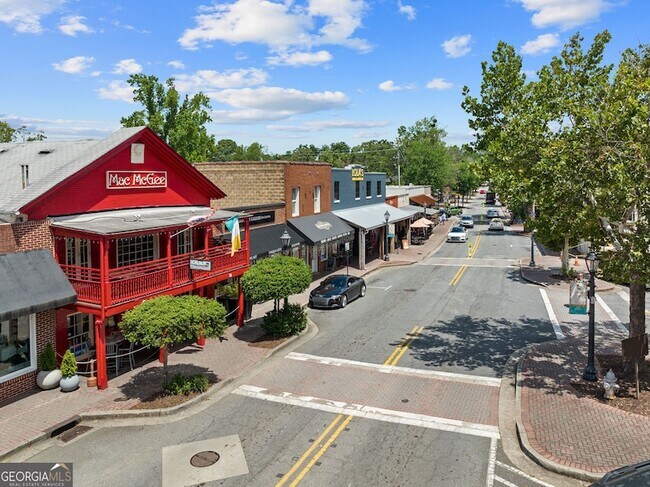 Building Photo - 3803 Waters Edge Trail
