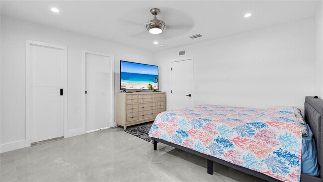 Building Photo - 6290 W 16th Ave