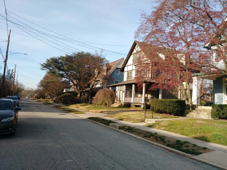 Building Photo - 331 Harrison Ave