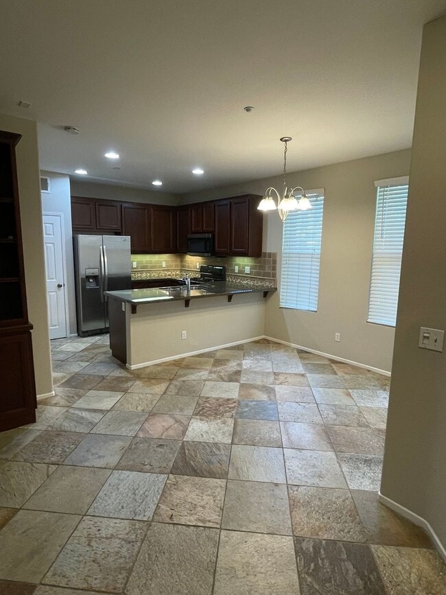 Building Photo - Beautiful Three Story Townhome In San Elij...