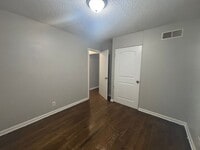 Building Photo - 3355 Justine St