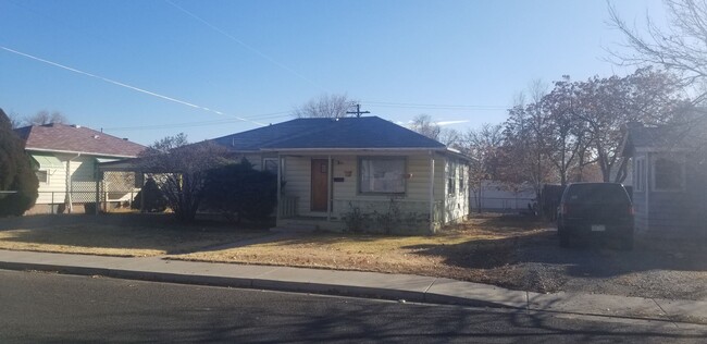 Primary Photo - 2 Bed 1 bath house with carport