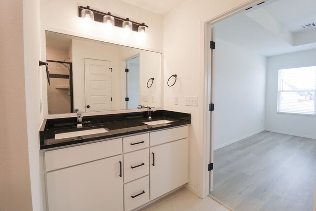 Building Photo - 4 Bed 3 Bath New Construction Simmons Home at Pine Valley Ranch