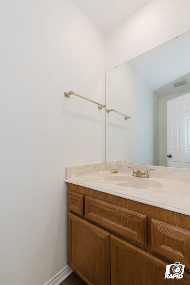 Building Photo - 4911 Sherwood Dr