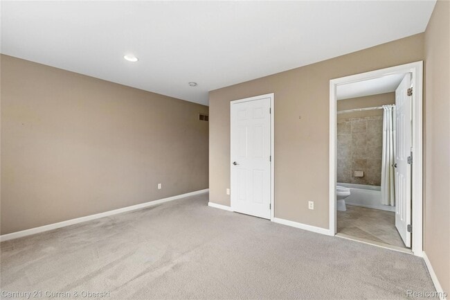 Building Photo - 50738 Calvert Isle Dr