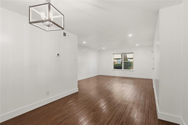 Building Photo - 7937 Royal Ln