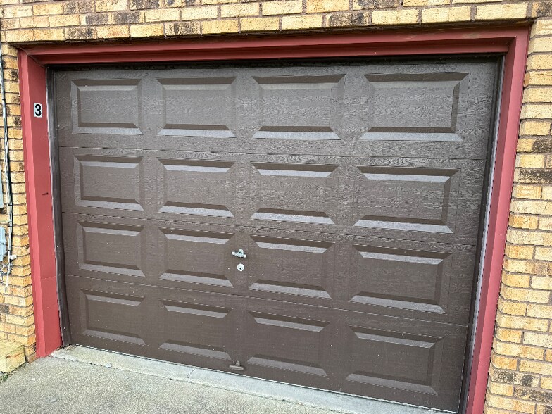 Building Photo - 2841 Frontier Ct