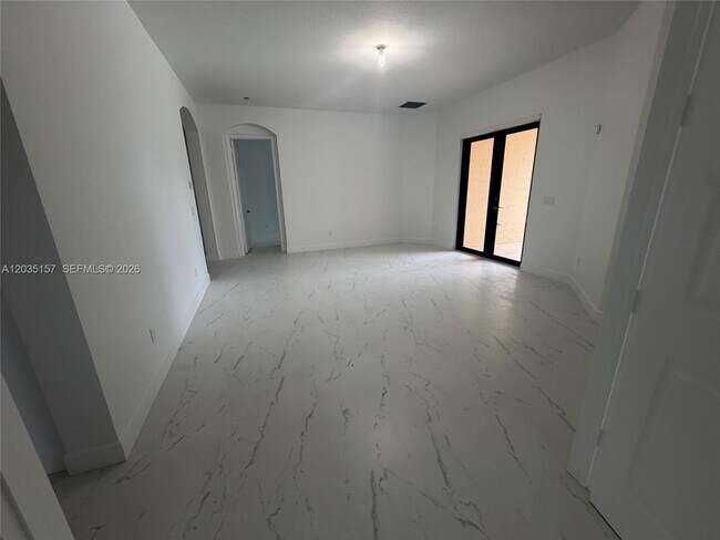 Building Photo - 8711 NW 41st St