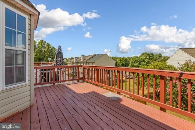 Building Photo - 405 Hatchers Run Ct