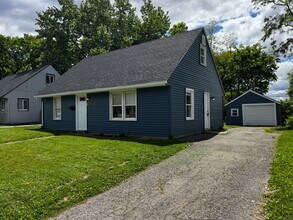 Building Photo - 4076 Prescott Ave