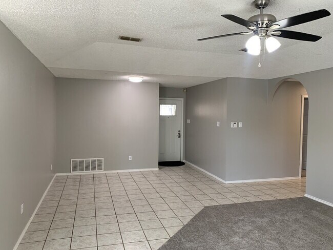 Building Photo - Beautiful Home in Frenship School District