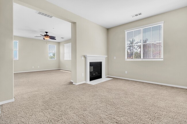 Building Photo - 4822 Brookside Ave