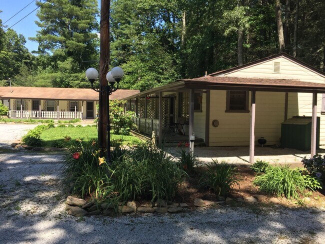 Building Photo - 51 Snapdragon Ln