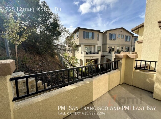 Building Photo - Modern 4-Bedroom Townhouse in Muir Heights...