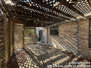 Building Photo - 15203 Spring Water Cir