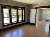 Building Photo - 549 Brown St