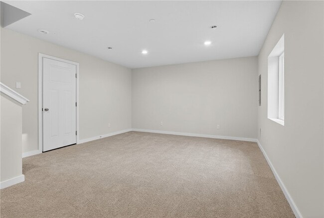 Building Photo - 704 Olivia St