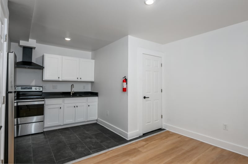 Building Photo - 1384 W 83rd St