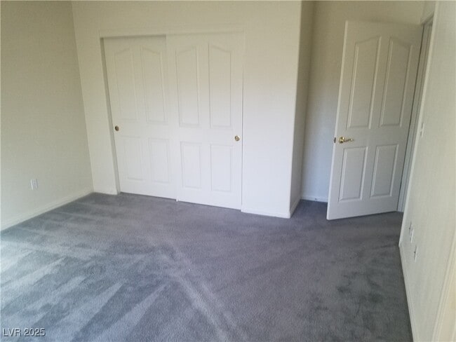 Building Photo - 227 Big Horn Dr