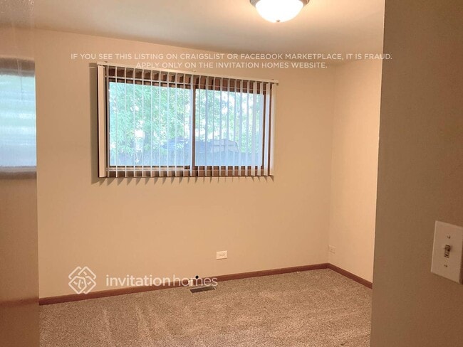 Building Photo - 15515 Long Ave