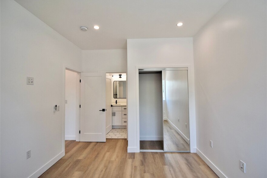 Building Photo - 4658 Colfax Ave