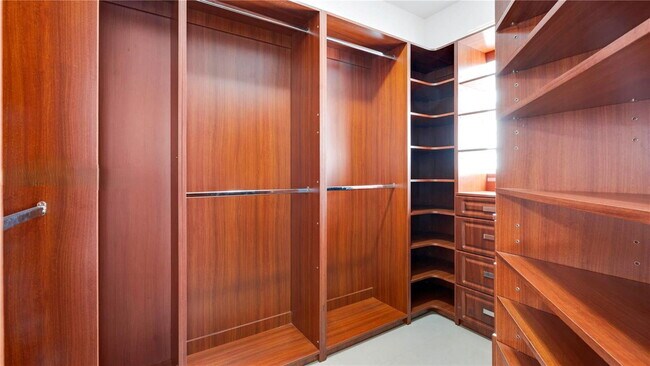 Building Photo - 17994 NW 87th Pl