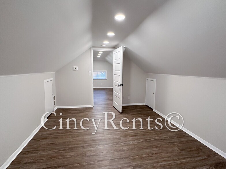 Building Photo - 3121 Minot Ave