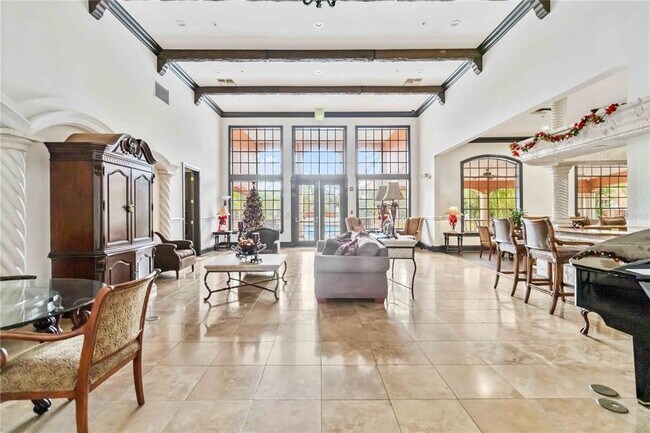 Building Photo - 4106 Central Sarasota Pkwy