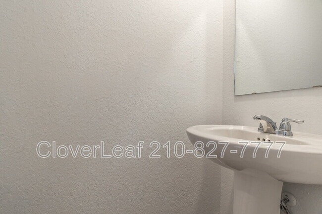 Building Photo - 12858 Ratcliff Lk