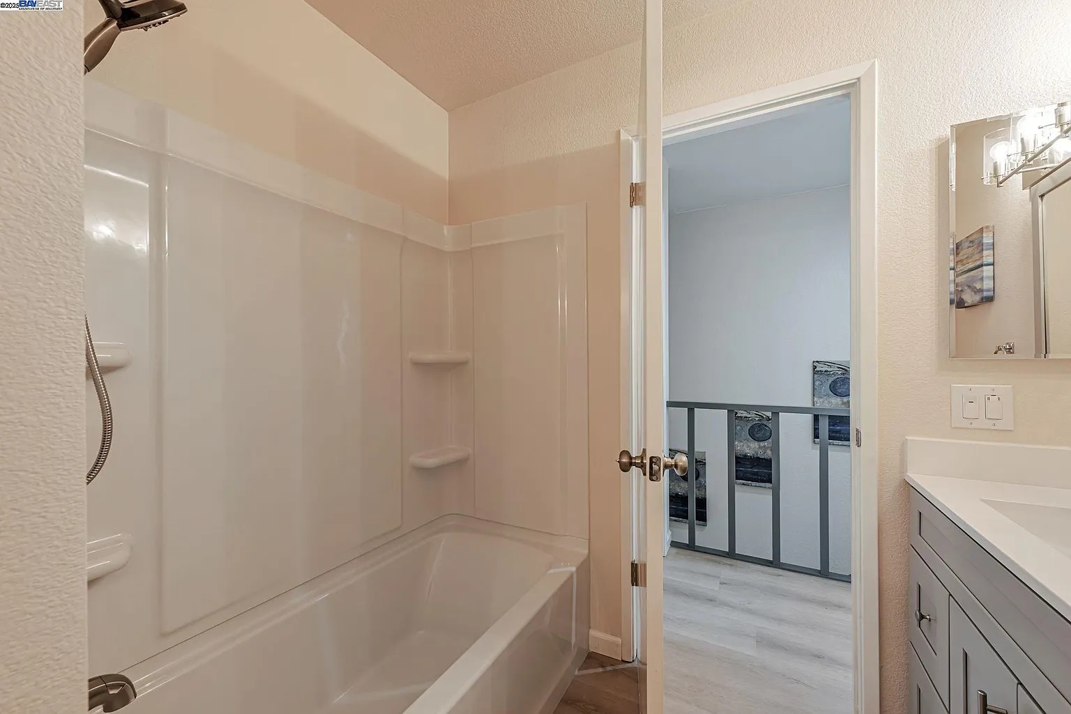 Building Photo - 7516 Silvertree Ln