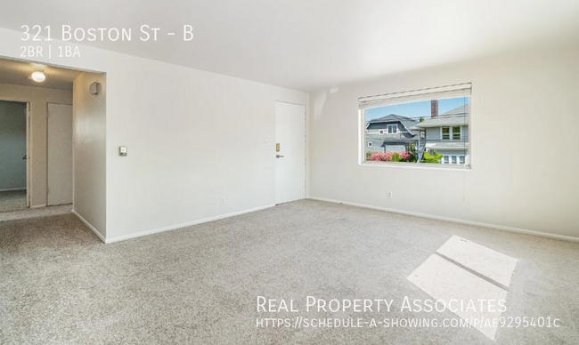 Building Photo - 321 Boston St