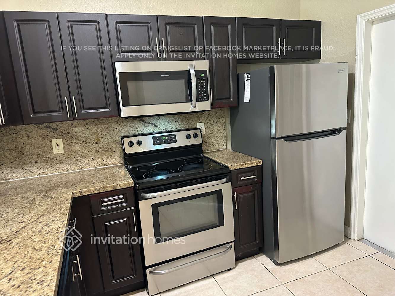 Building Photo - 16945 SW 34th St